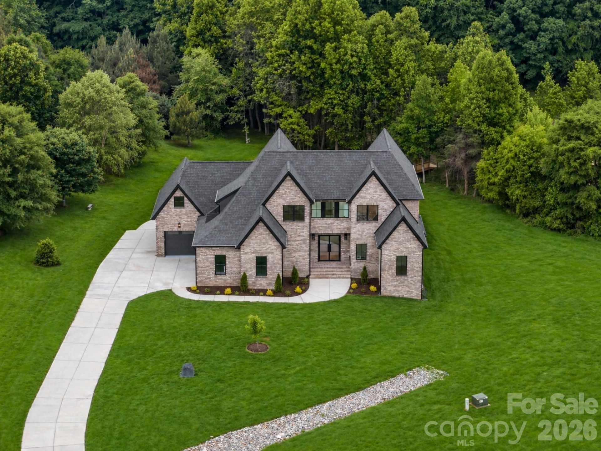 7701 Willowdale Drive, Waxhaw, NC 28173 Main Photo