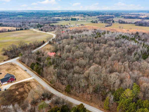 42 Lake Hayes Estates Road , Trenton, TN 38382