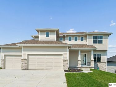 12104 S 109th Street, Papillion, NE 68046
