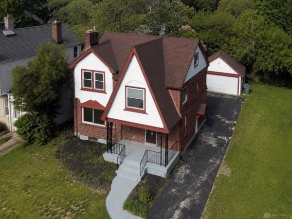 1615 Burroughs Drive, Dayton, OH 45406