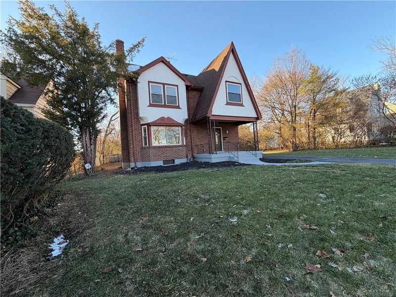 1615 Burroughs Drive, Dayton, OH 45406 Photo 12