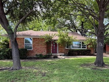 6418 E Lovers Lane, Dallas, TX 75214