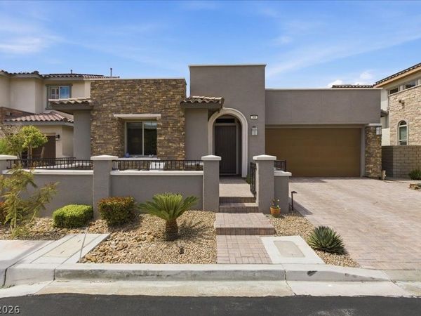 369 Molinetto Street , Las Vegas, NV 89138