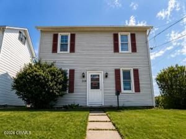 200 CHURCH Street, Catawissa, PA 17820