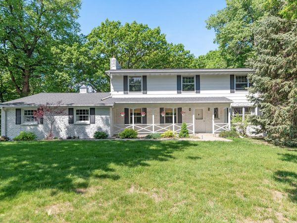 8225 Niagara Lane N, Maple Grove, MN 55311