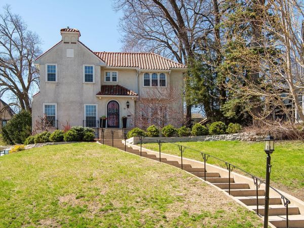 38 W Minnehaha Parkway, Minneapolis, MN 55419