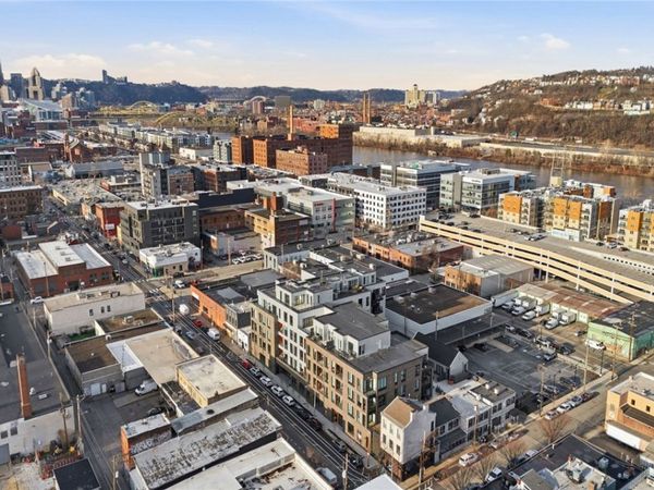 2635 Penn Ave, Unit 317, Pittsburgh, PA 15222