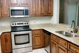 1221 Tidewater Dr.  photo 4