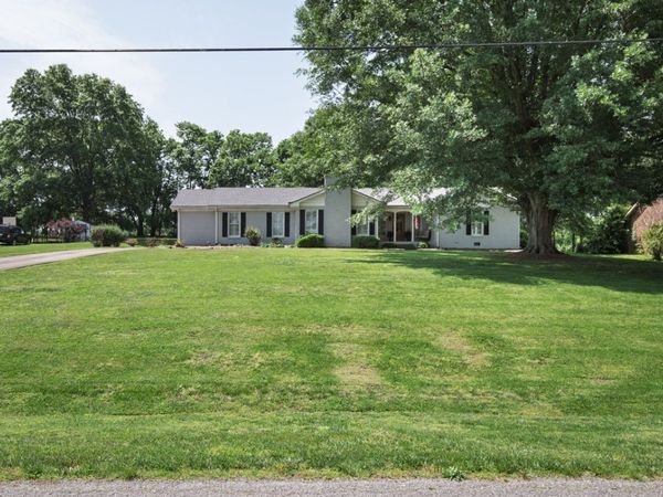 112 Herman Harrison Dr , Hendersonville, TN 37075