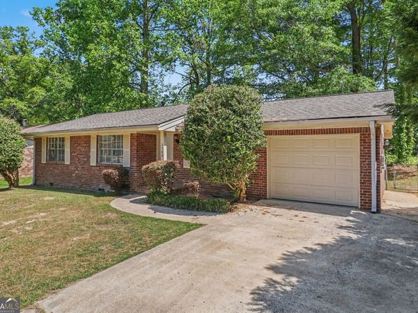 3540 Leisure Lane, Atlanta, GA 30349