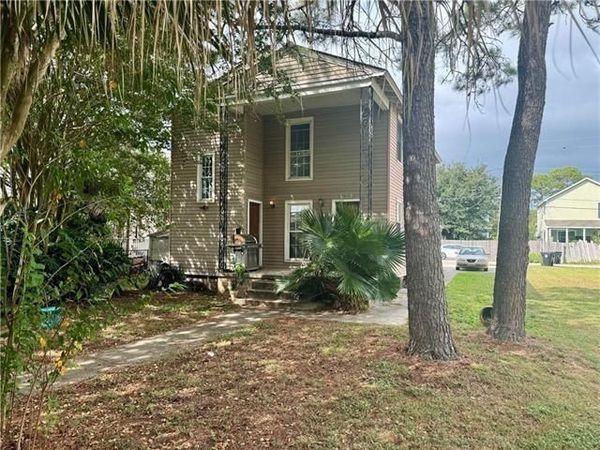 5810 GENERAL HAIG Street , New Orleans, LA 70124