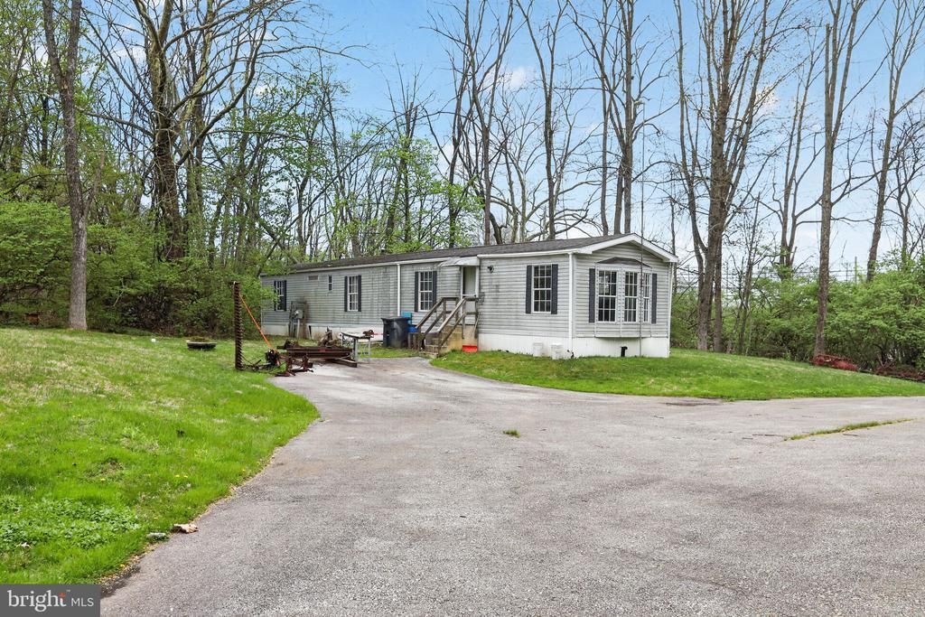 1451 OLD POTTSTOWN PIKE, WEST CHESTER, PA 19380