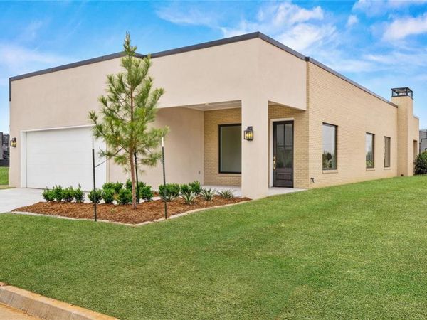 814 NW 72nd Street, Oklahoma City, OK 73116