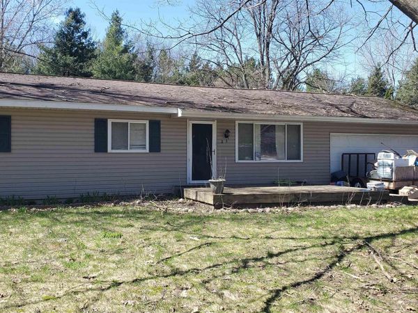 2131 Fielstra Drive, Traverse City, MI 49686