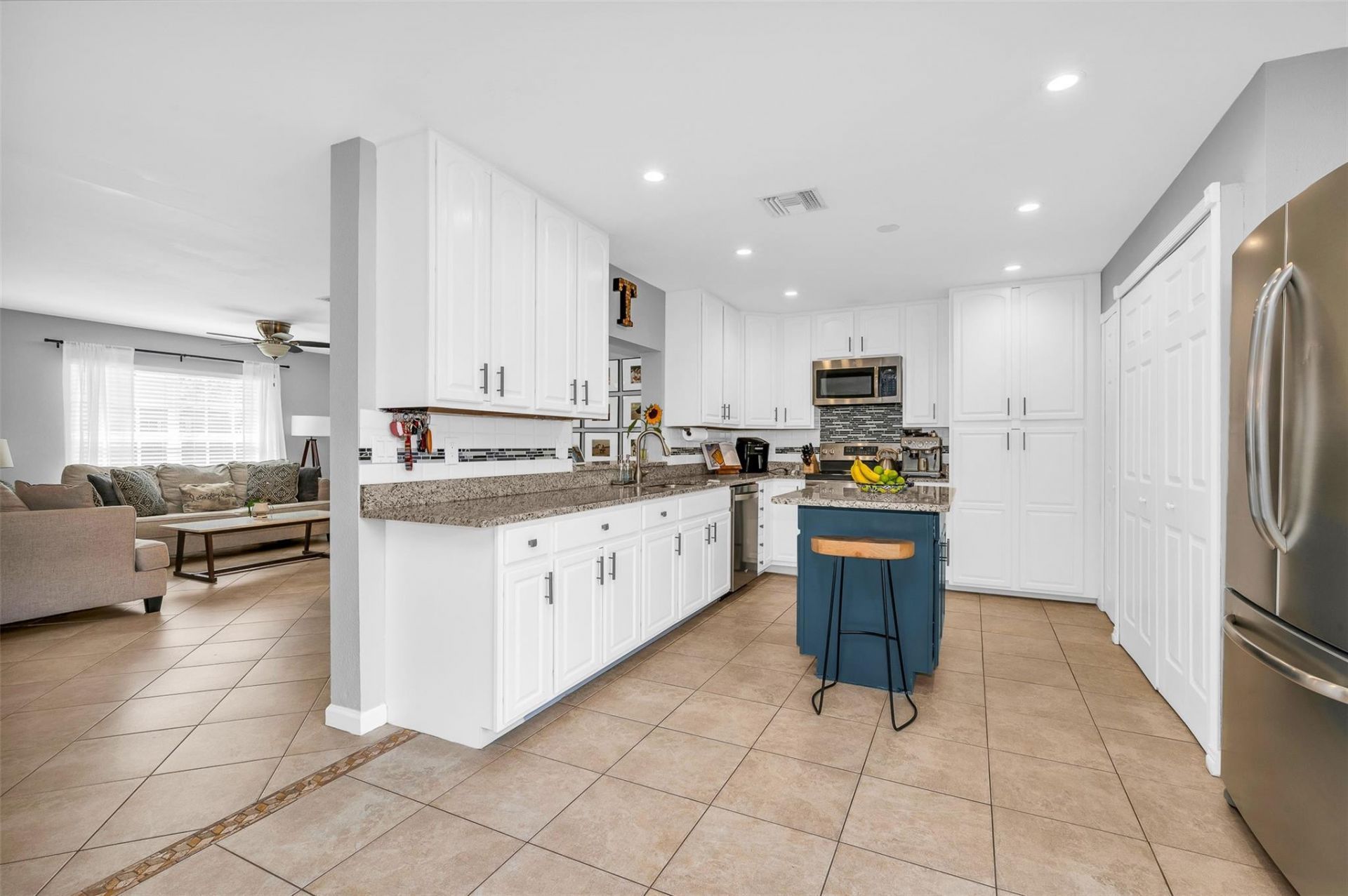 3860 NW 122nd Terrace, Sunrise, FL 33323 Photo