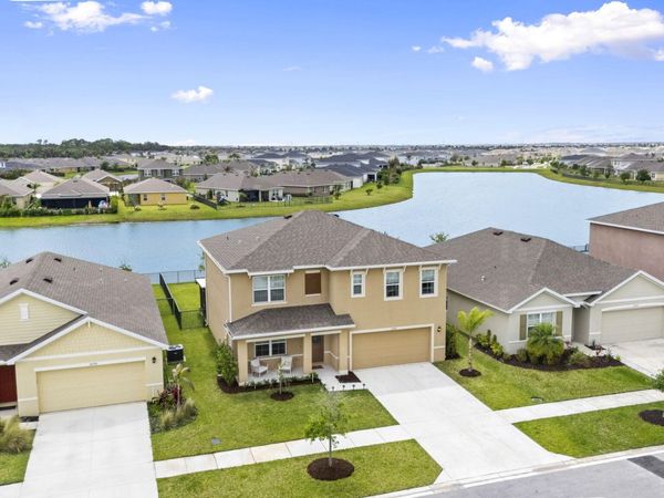 10596 SW Vasari Way, Port St. Lucie, FL 34987