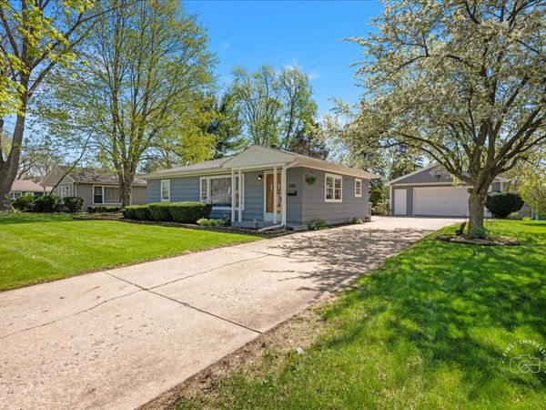 1359 Carol Place , Montgomery, IL 60538