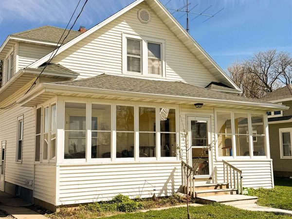 1238 Dodgeville Street, Highland, WI 53543