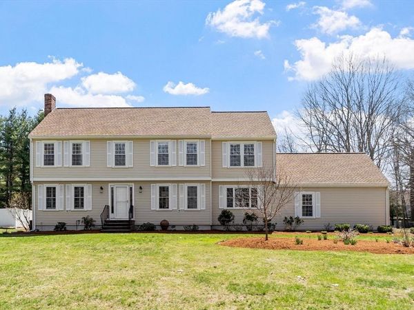 1492 Great Pond Road, North Andover, MA 01845