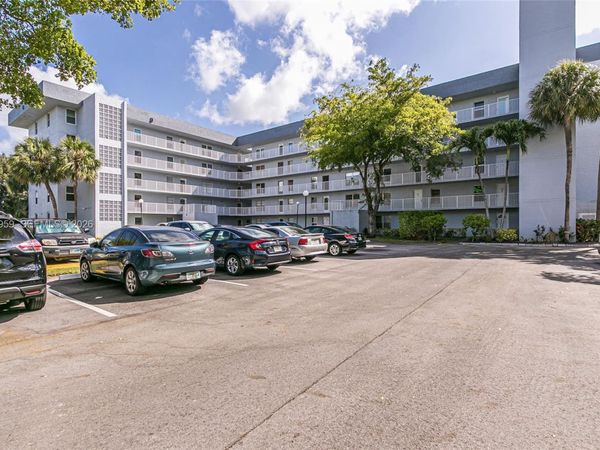 1402 NW 80th Ave , Unit 302, Margate, FL 33063