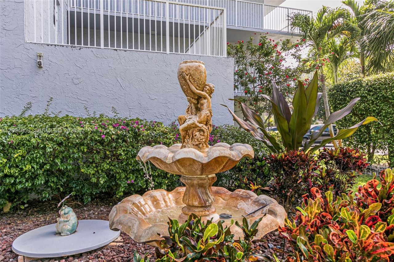 1402 NW 80th Ave , Unit 302, Margate, FL 33063 Photo