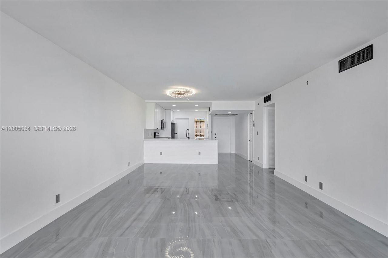 3091 N Course Dr , Unit 702, Pompano Beach, FL 33069 Photo