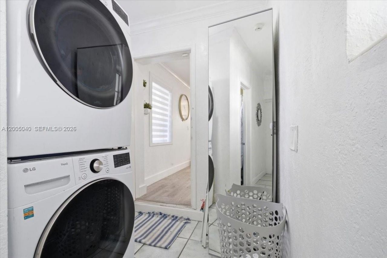 740 SW 7th Ave , Hallandale Beach, FL 33009 Photo