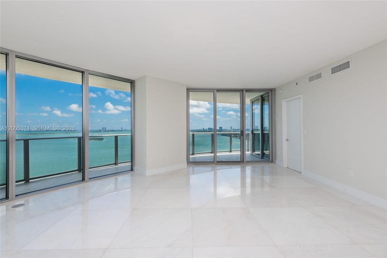 488 NE 18th St, Unit 2512, Miami, FL 33132 Photo