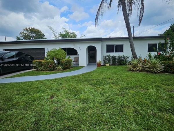 784 Pennsylvania ave., Fort Lauderdale, FL 33312