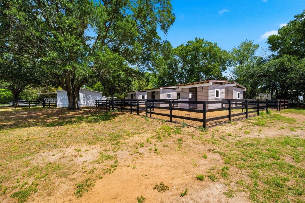 8606 Boyt Road , Zephyrhills, FL 33540 Photo