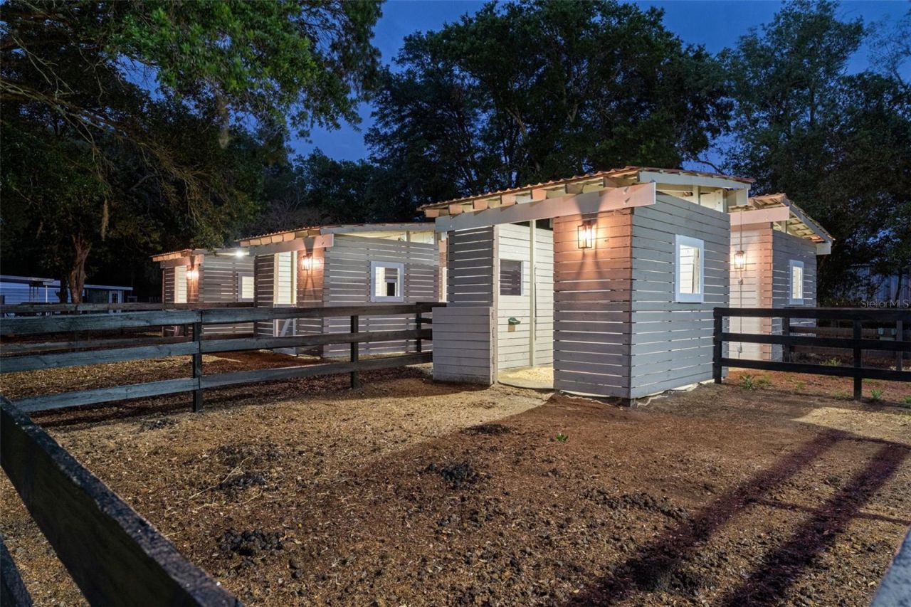 8606 Boyt Road , Zephyrhills, FL 33540 Photo