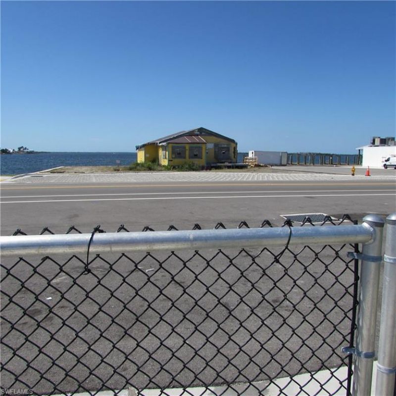 4331 Pine Island Rd Nw, Matlacha, FL 33993 Photo