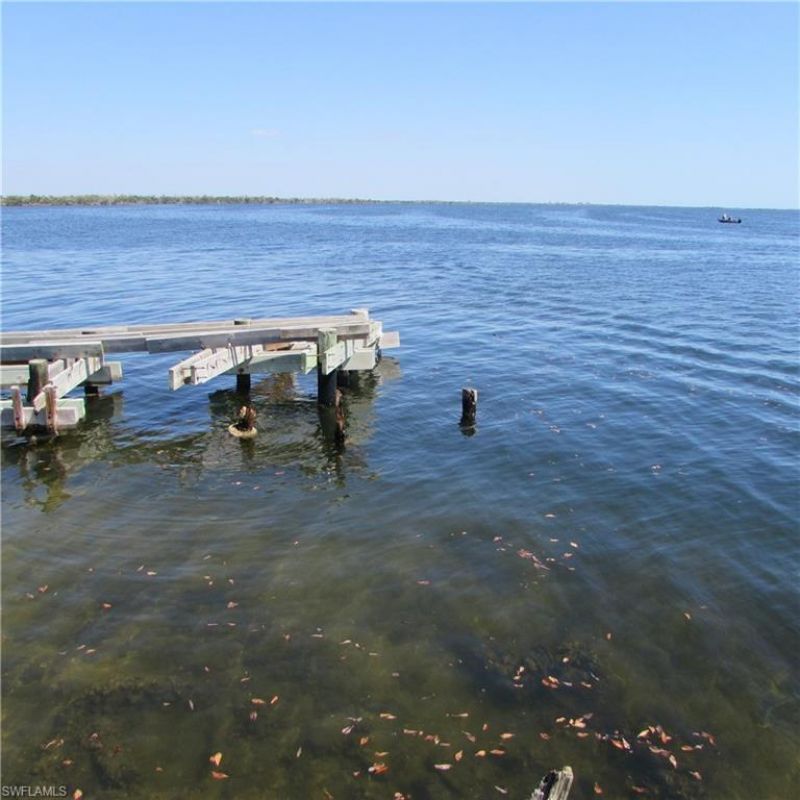 4331 Pine Island Rd Nw, Matlacha, FL 33993 Photo