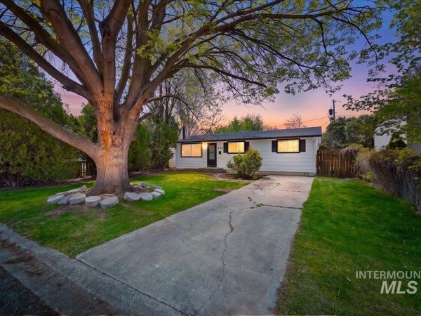 205 Meyer Ave, Nampa, ID 83686
