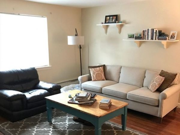 79 Chestnut St, Unit 2, Brookline, MA 02445