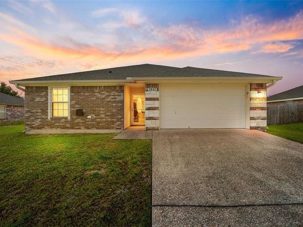 2032 Sabine Drive , Waco, TX 76708