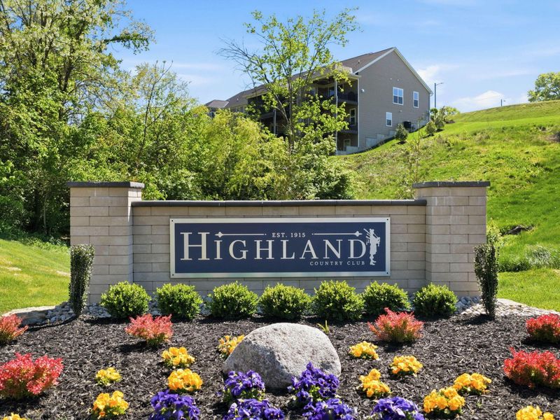 104 S Pinnacle Drive, Fort Thomas, KY 41075 Photo 3