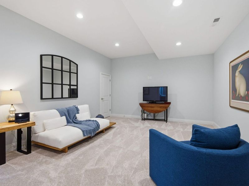 104 S Pinnacle Drive, Fort Thomas, KY 41075 Photo 32