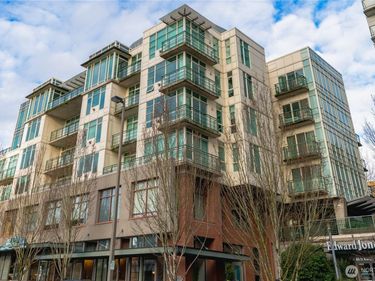 1188 106th Avenue NE, Unit 427, Bellevue, WA 98004