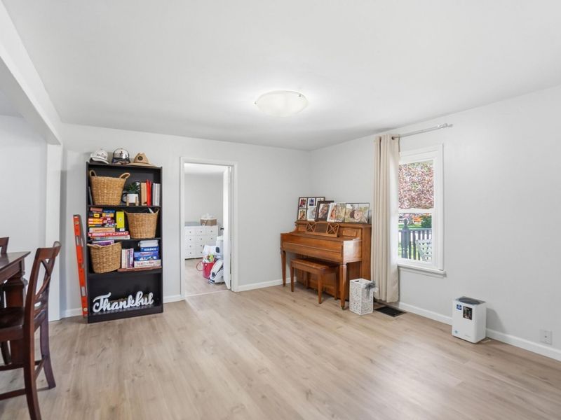 111 S Wagner Avenue, Wapakoneta, OH 45895 Photo 10