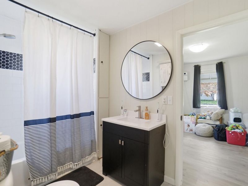 111 S Wagner Avenue, Wapakoneta, OH 45895 Photo 25