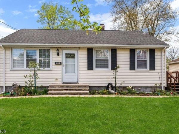 1434 Madison Pl, Pompton Lakes, NJ 07442