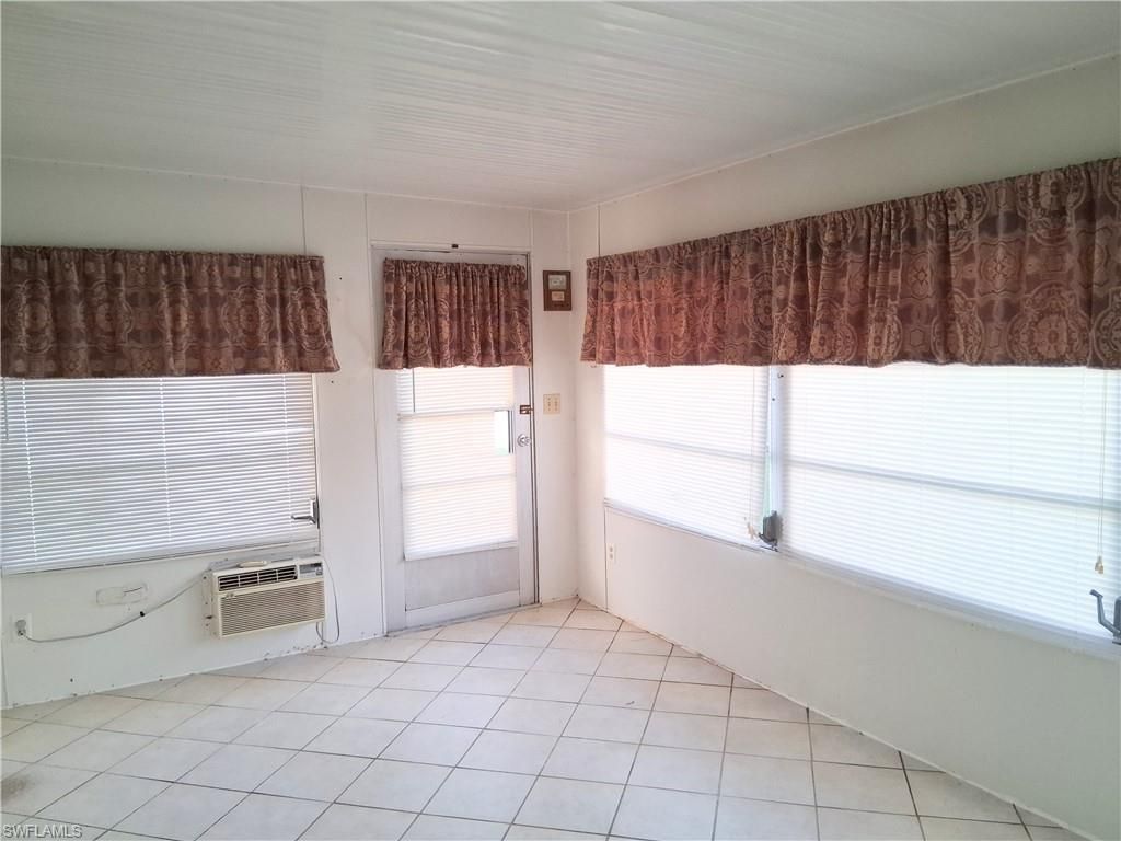 58 Tangerine Ct , Lehigh Acres, FL 33936 Photo
