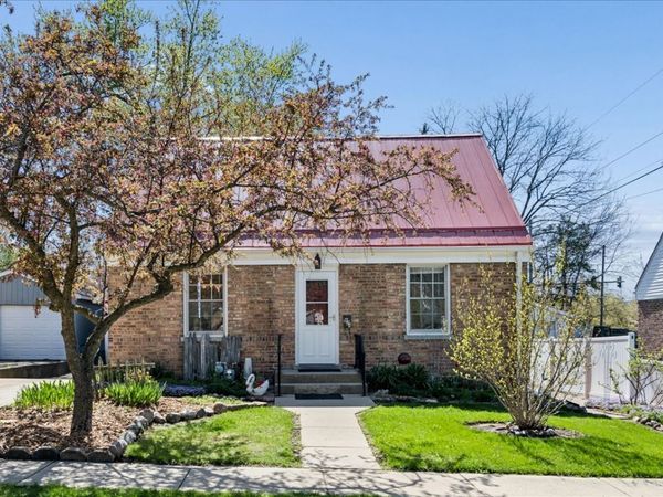 821 N 5th Street , DeKalb, IL 60115