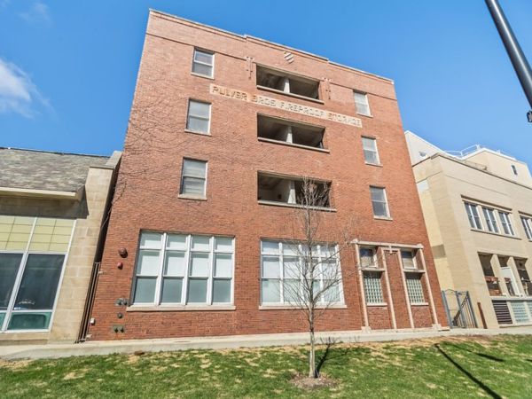 1830 Ridge Avenue , Unit 103, Evanston, IL 60201