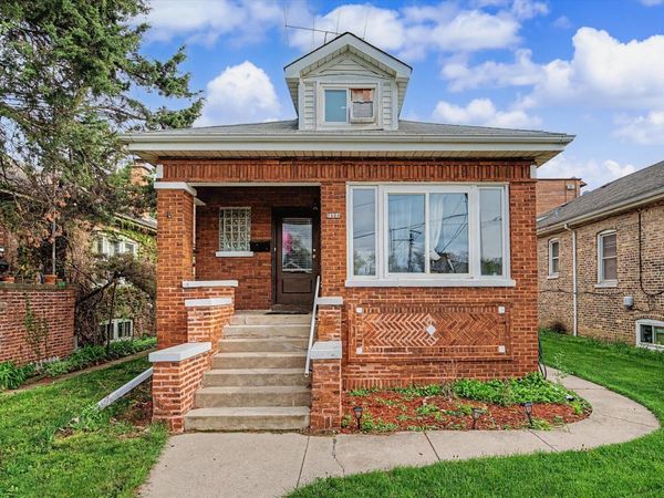 7124 W Belden Avenue , Chicago, IL 60707