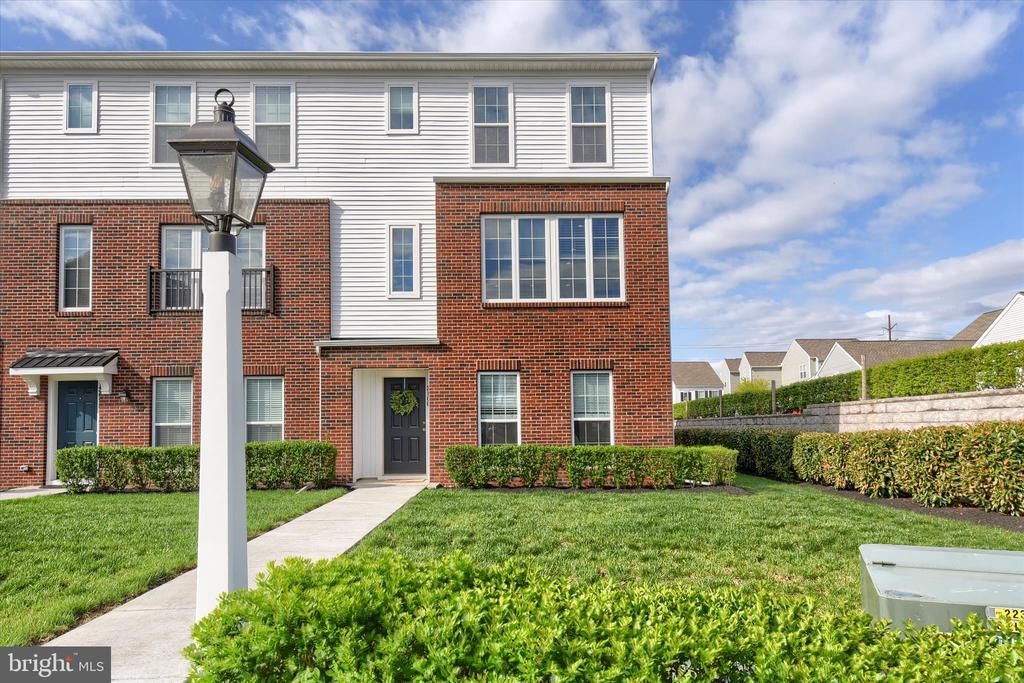 3100 EGRETON ROAD , MECHANICSBURG, PA 17055