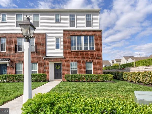 3100 EGRETON ROAD, MECHANICSBURG, PA 17055