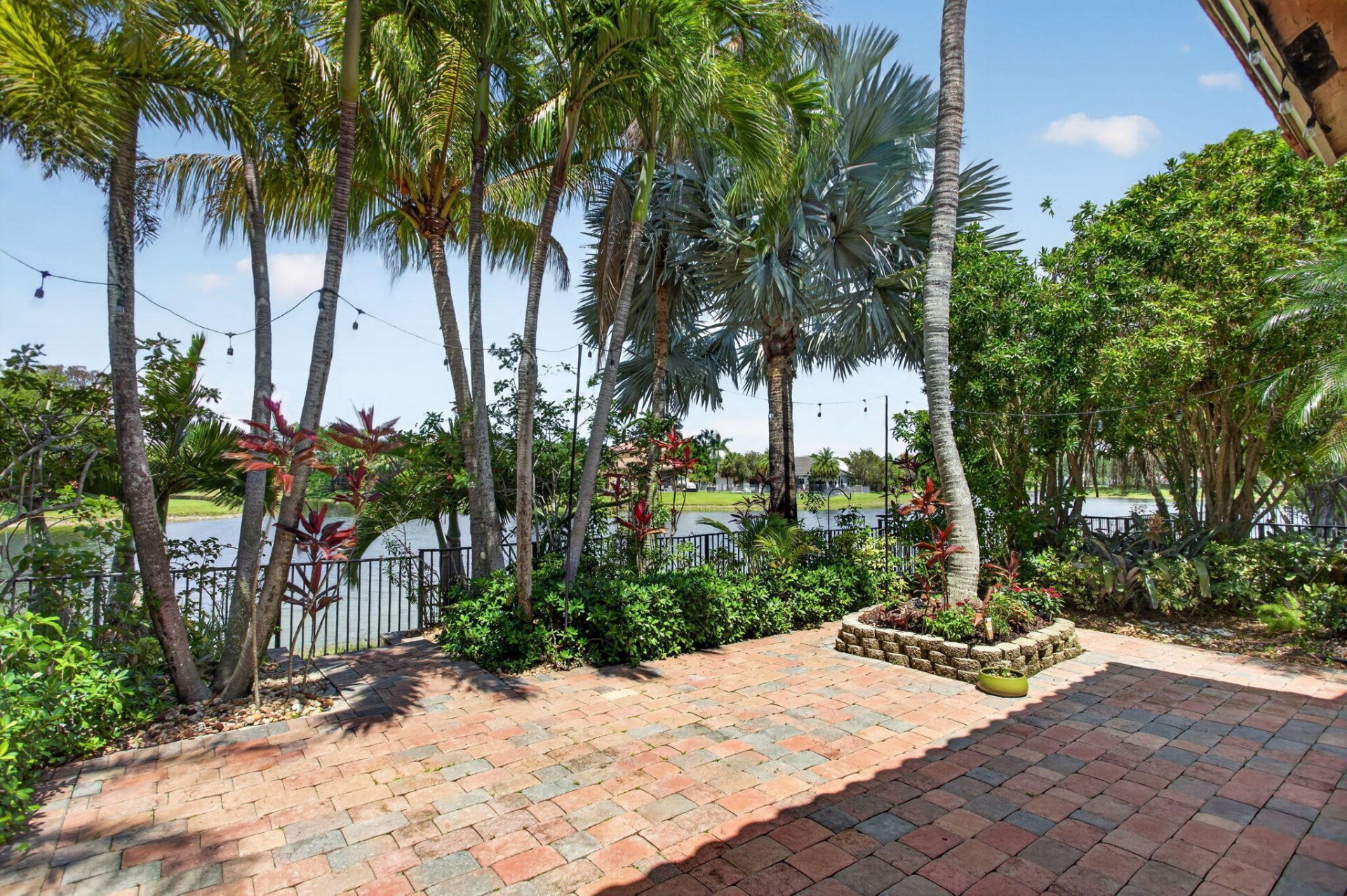 6443 NW 110th Avenue, Parkland, FL 33076 Photo