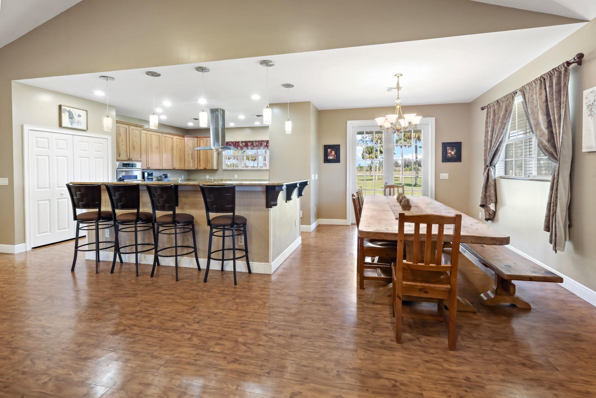 6045 21st Street Sw, Vero Beach, FL 32968 Photo